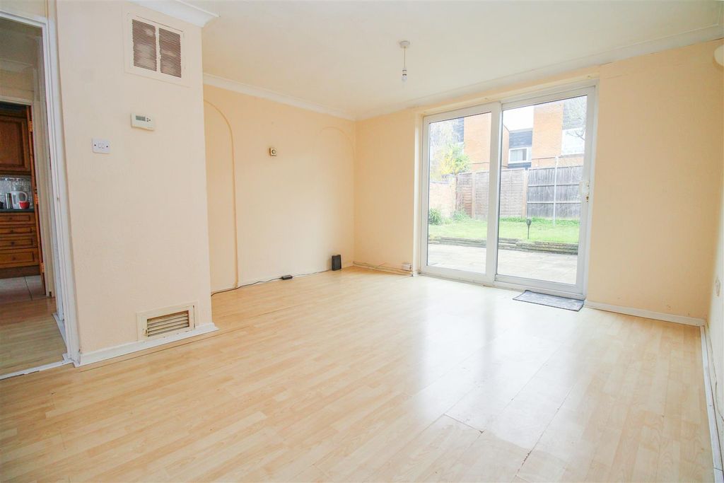 Property photo 2 of 14 Img_3636.Jpg