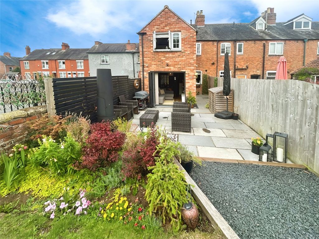 Property photo 1 of 20 Rear Garden