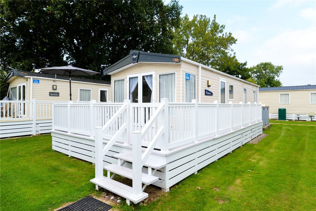 Property photo 1 of 17 Picture No. 03
