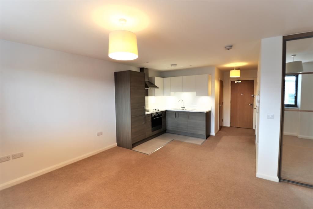 Property photo 3 of 6