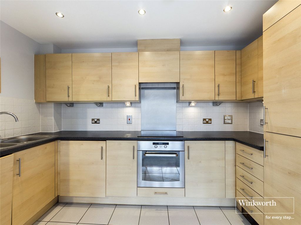 Property photo 3 of 9 Picture No. 17