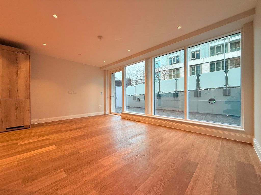 Property photo 3 of 20 Living Rm 3