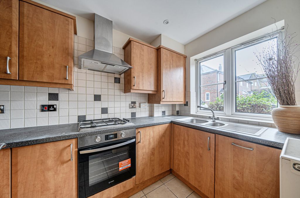 Property photo 2 of 15 1404524-17-69723A...