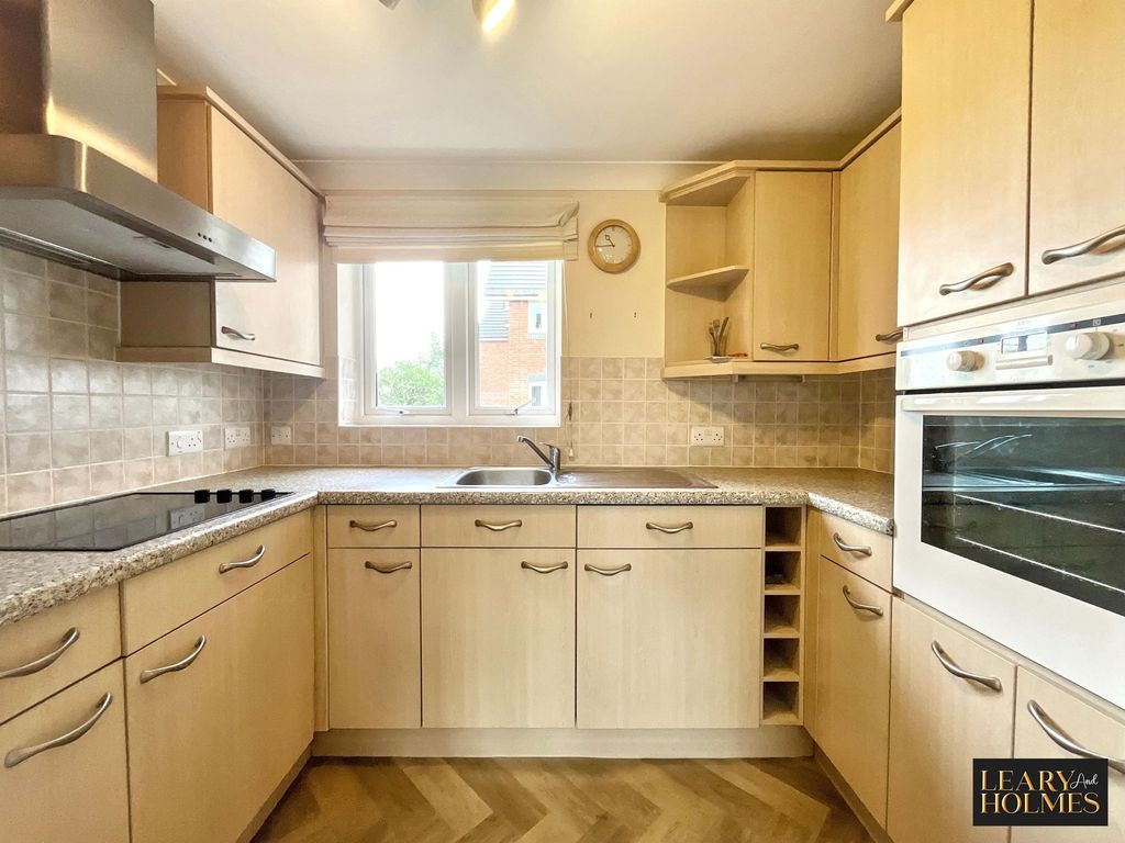 Property photo 3 of 11