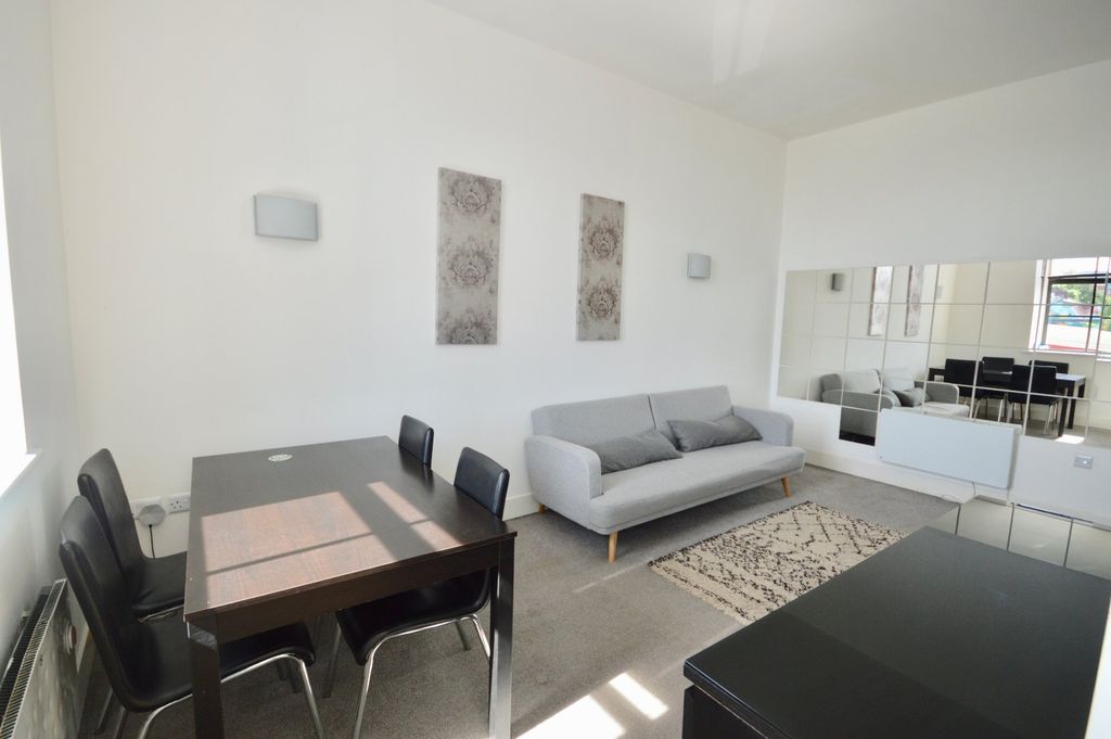 Property photo 1 of 7 Picture No. 14