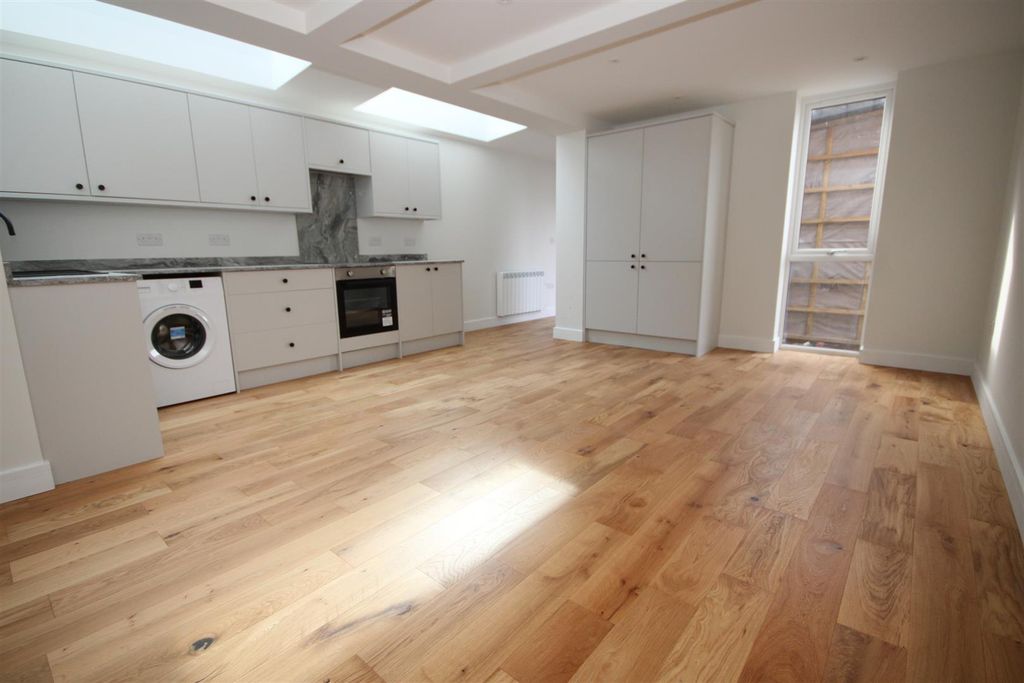 Property photo 3 of 6 Img_5580.Jpg