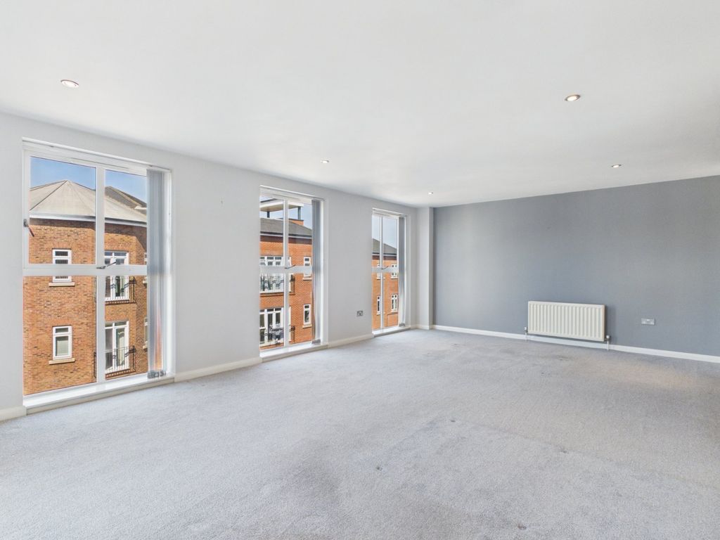 Property photo 3 of 12 Picture No. 22