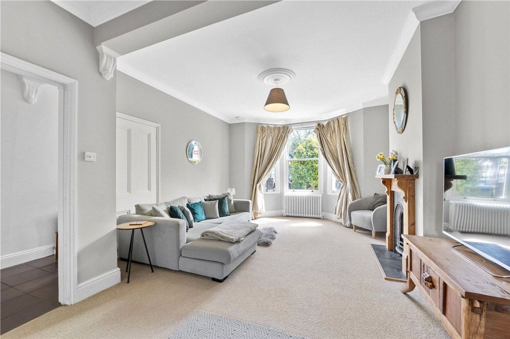 Property photo 2 of 15