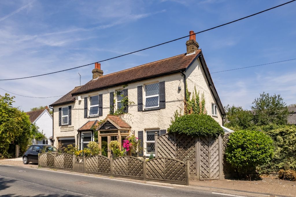 Property photo 2 of 42 5305772