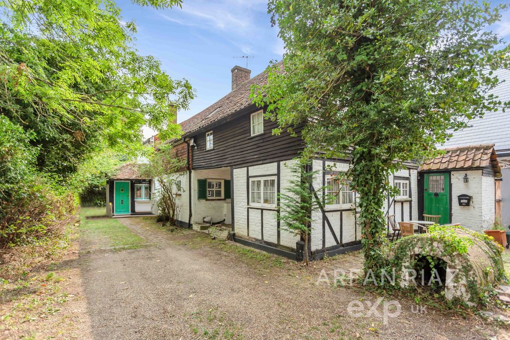 Property photo 2 of 7