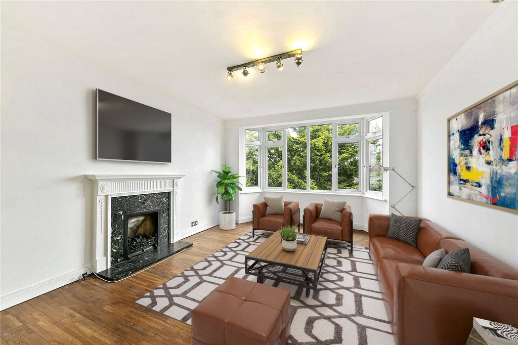 Property photo 2 of 9 Picture No. 22
