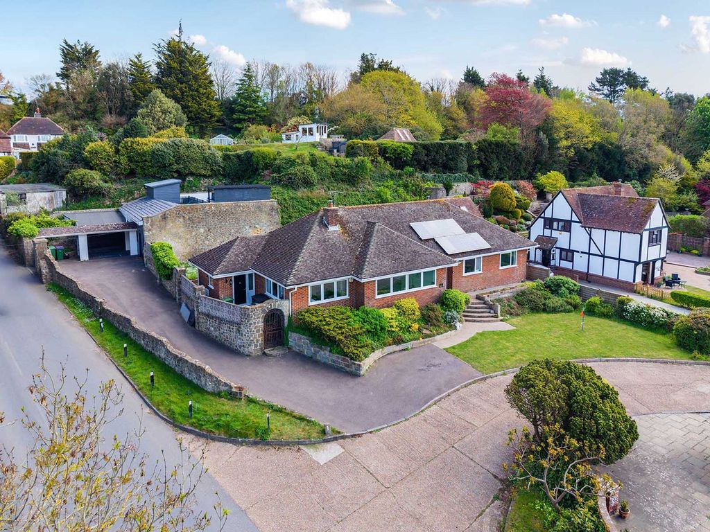 Property photo 1 of 58