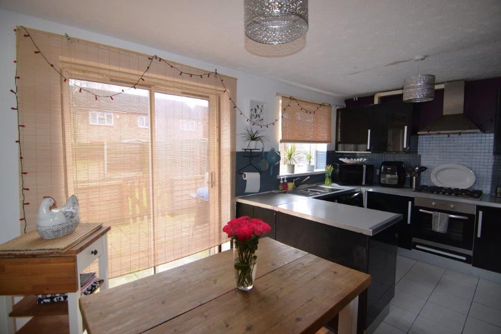Property photo 2 of 14