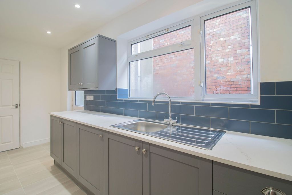 Additional image 13 of 4 bed terraced house for sale5 High Street, Newbridge NP11