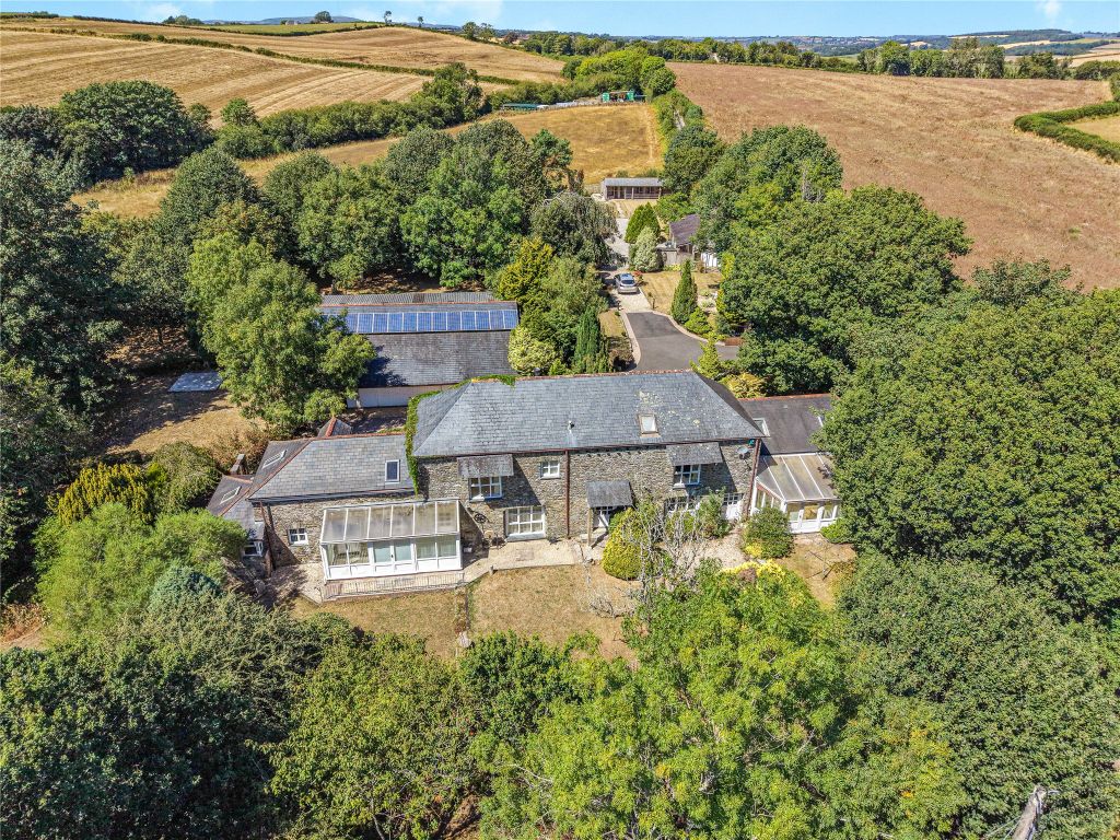 Property photo 1 of 33 Picture No. 38