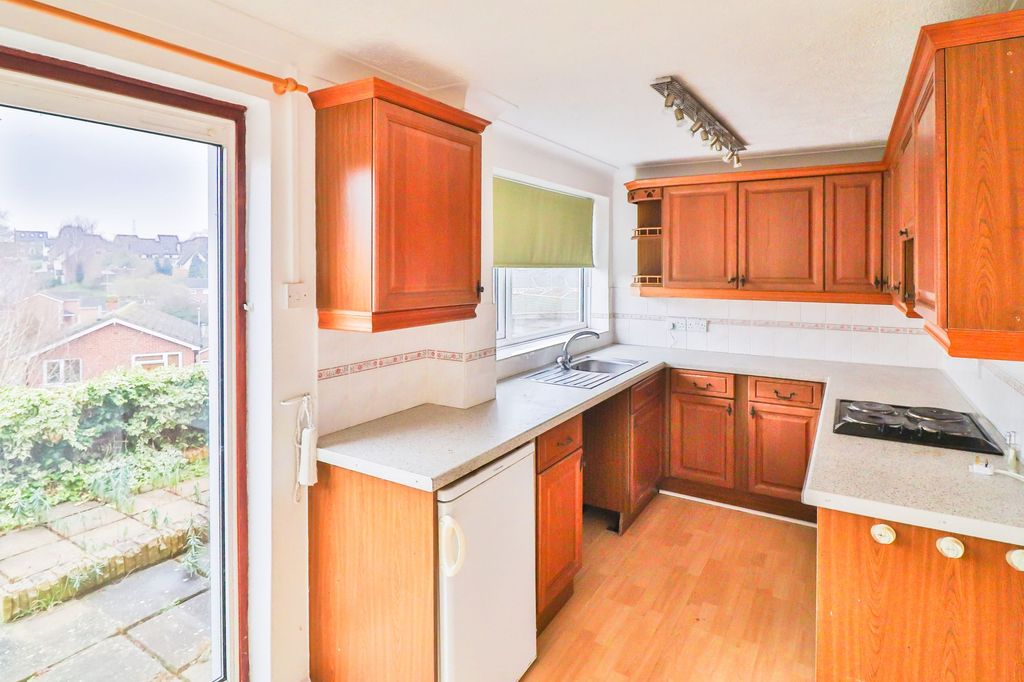 Property photo 2 of 14