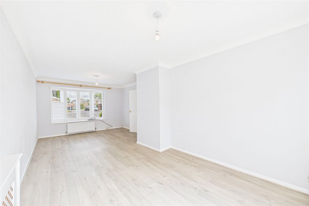 Property photo 2 of 10 Picture No. 04