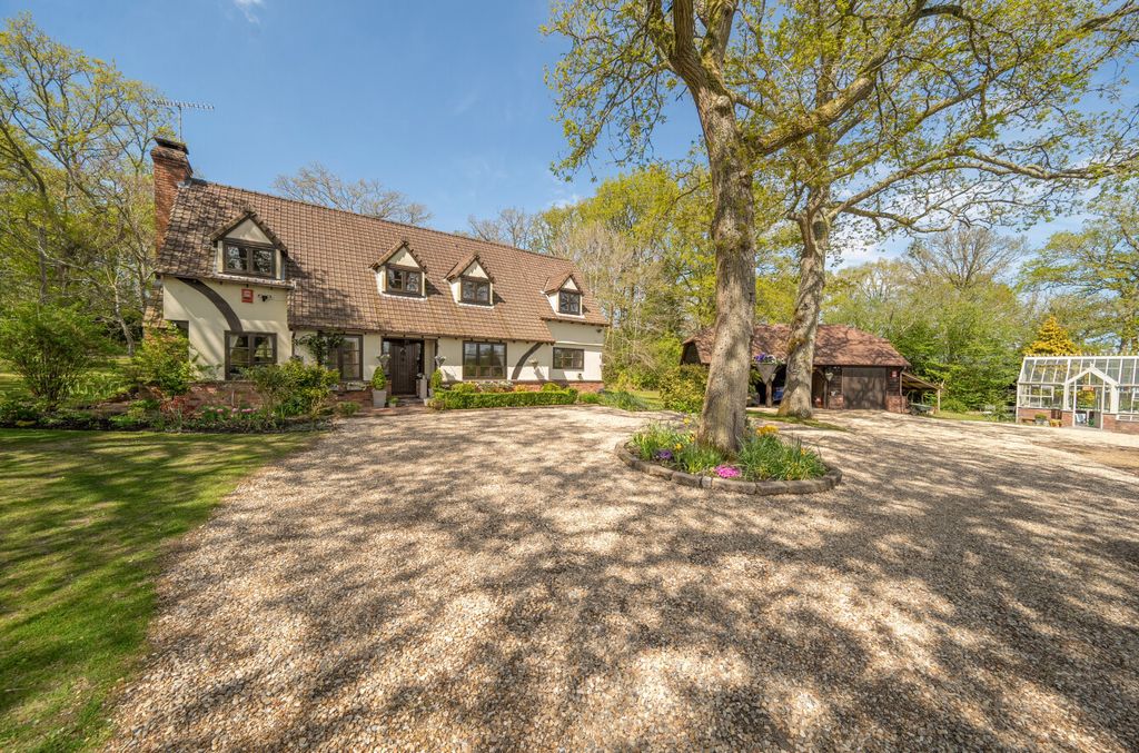 Property photo 1 of 38 1450552-34-69F0ee...