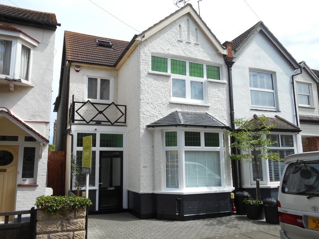 Property photo 1 of 30