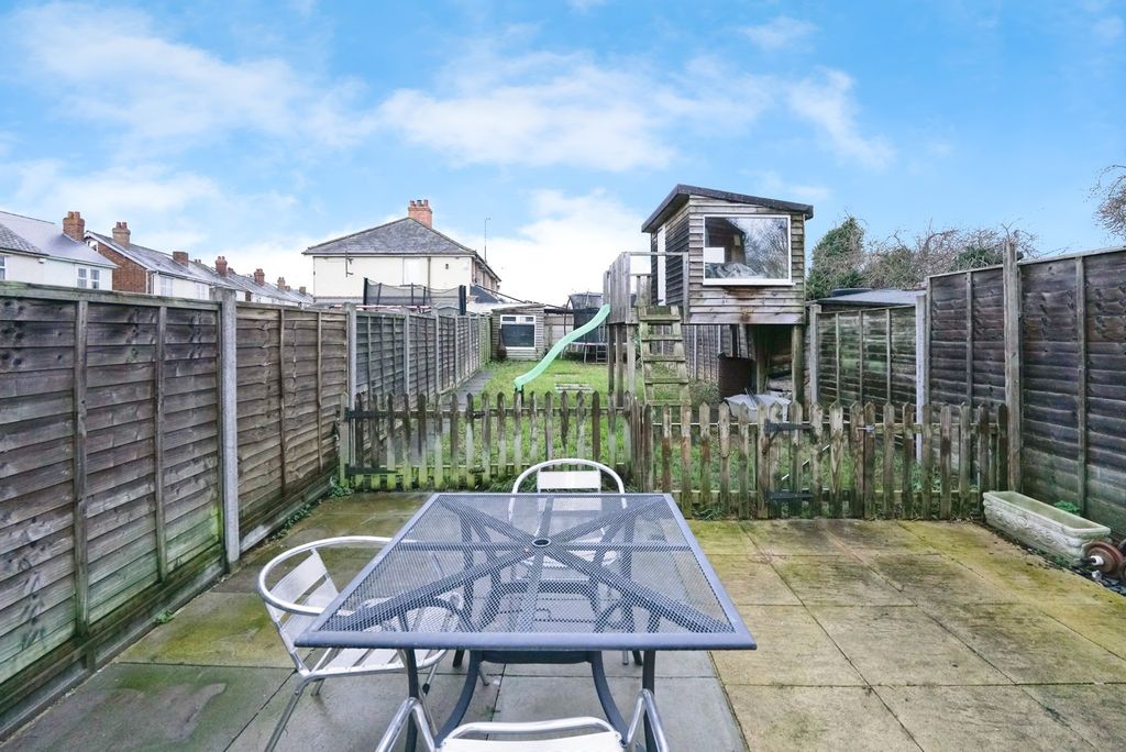 Property photo 2 of 13 Pbox-Img.Jpg