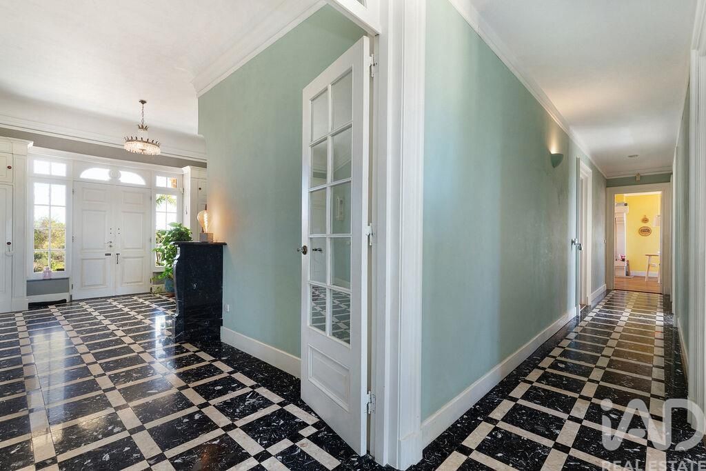 Property photo 2 of 29