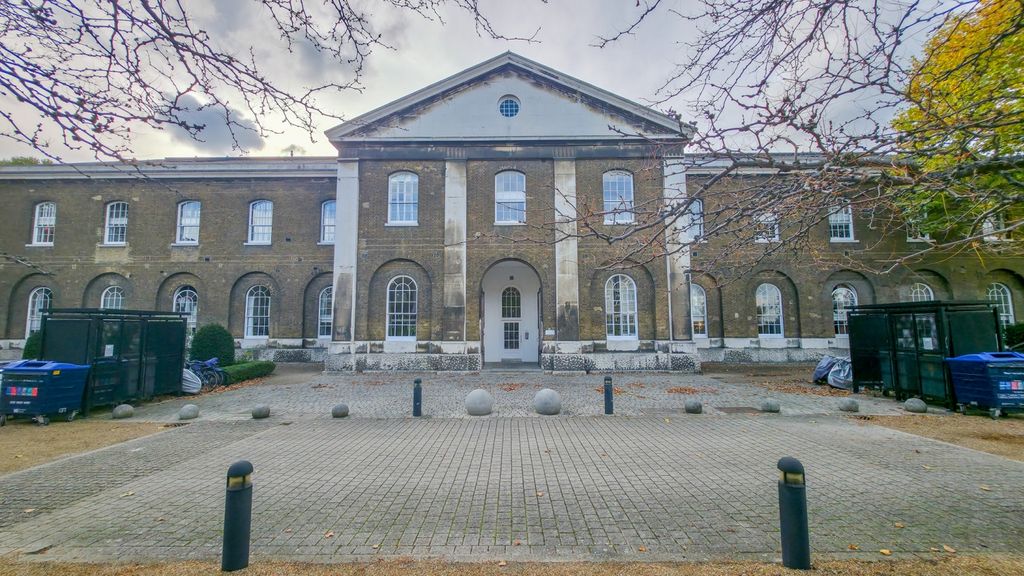 Property photo 1 of 33 20251022_153834