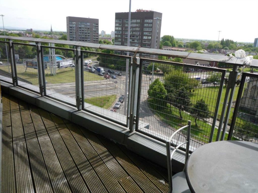 Property photo 3 of 12