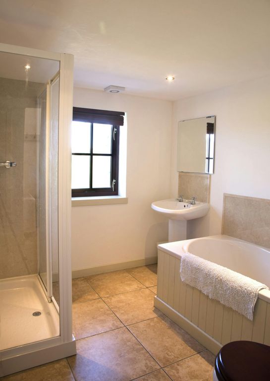 Property photo 2 of 17 Image 2