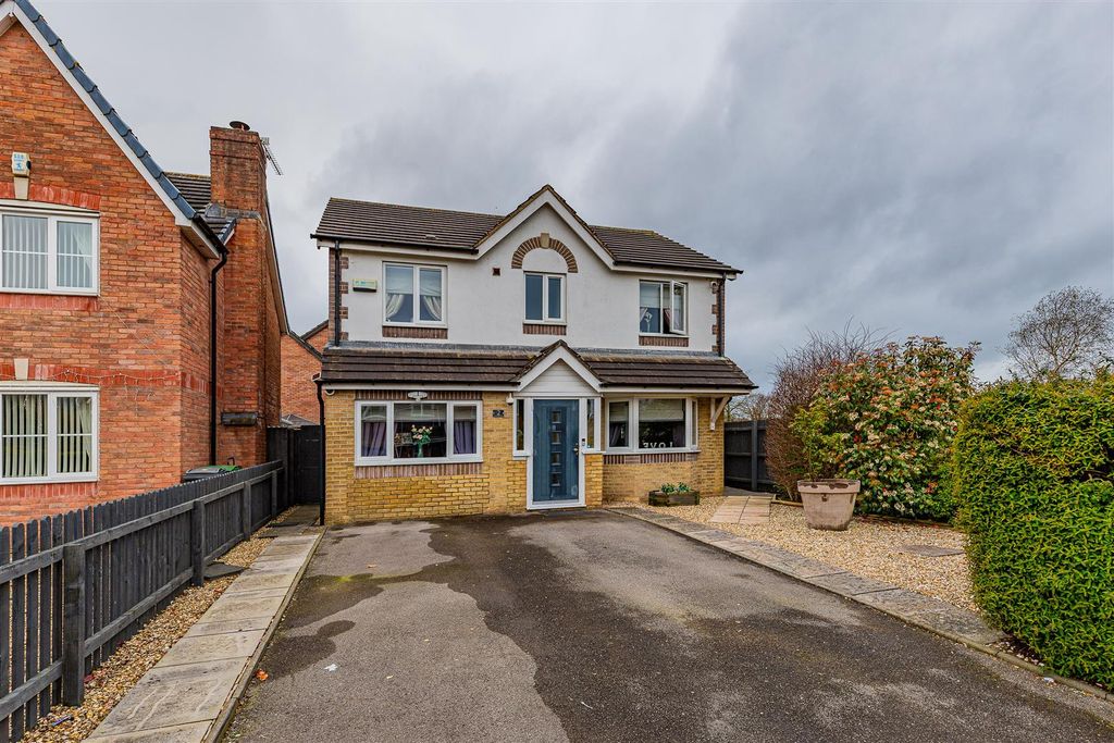 Property photo 1 of 28 2 (28 Of 28).Jpg