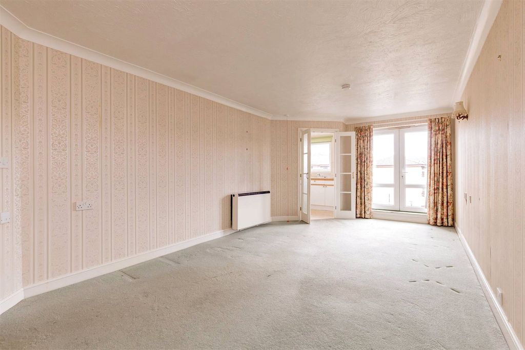 Property photo 3 of 16 Picture No. 04