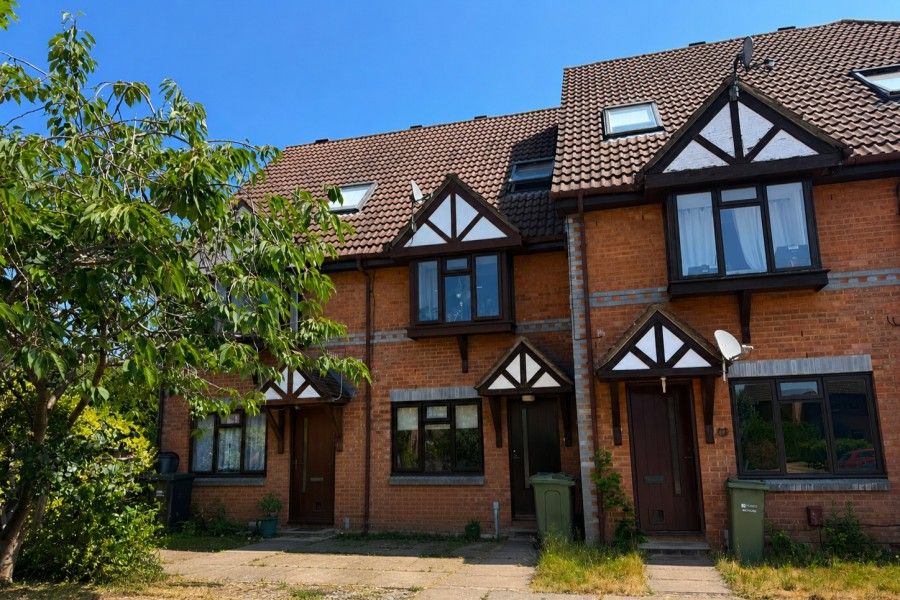 Property photo 1 of 7