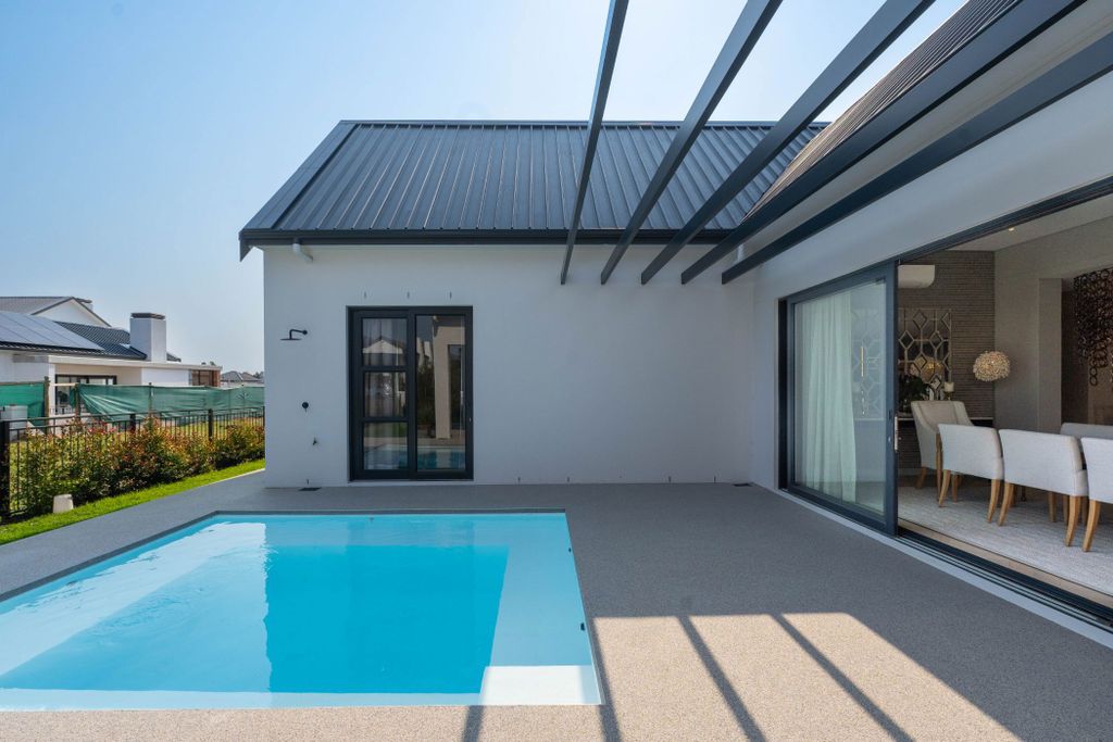 Property photo 2 of 25 Vlv1712595