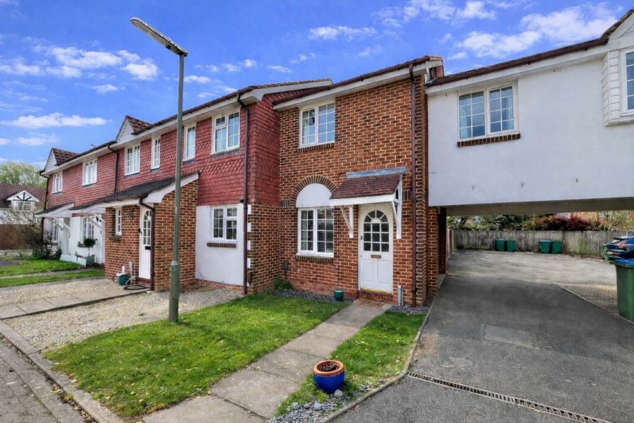 Property photo 1 of 9