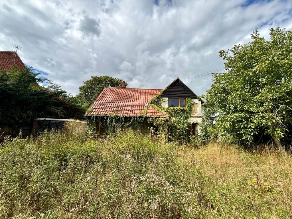 Property photo 3 of 15