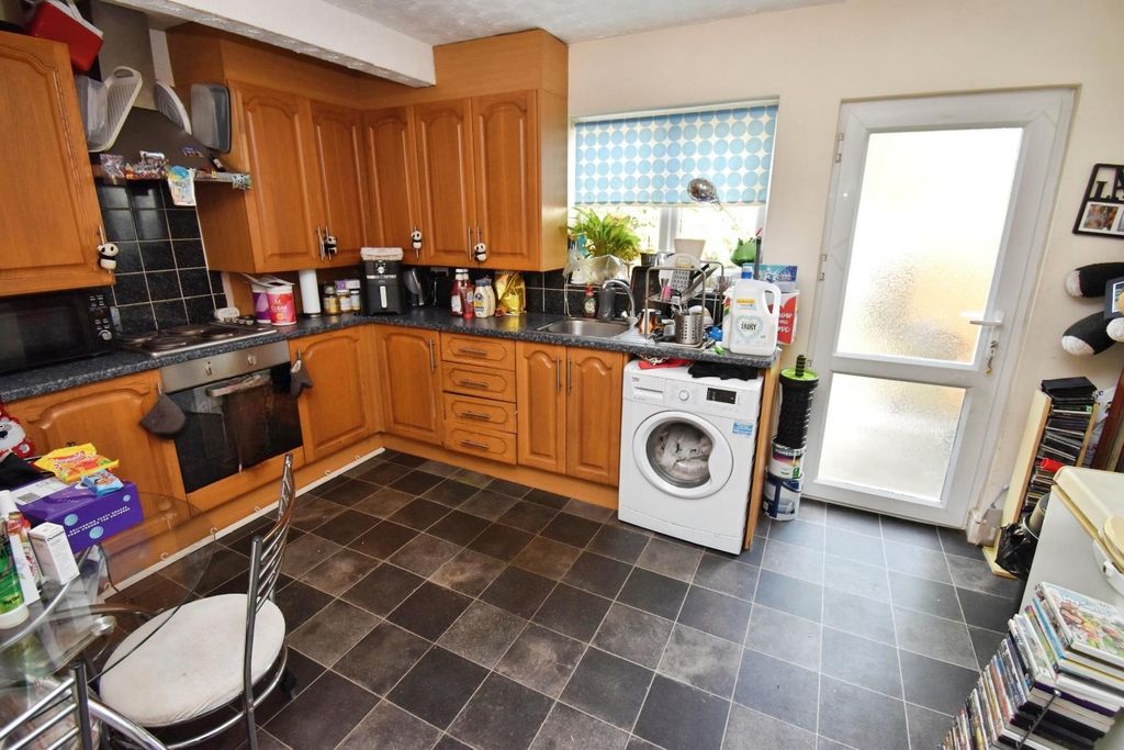 Property photo 3 of 7 User_Edited_Photo-c84Eb40E_User-Edited-c6F371Bb-84