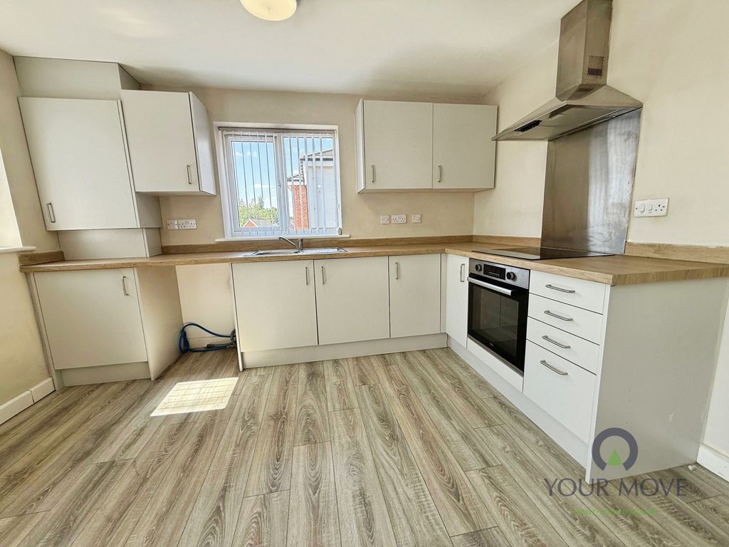 Property photo 3 of 7 Pbox-Img.Jpg