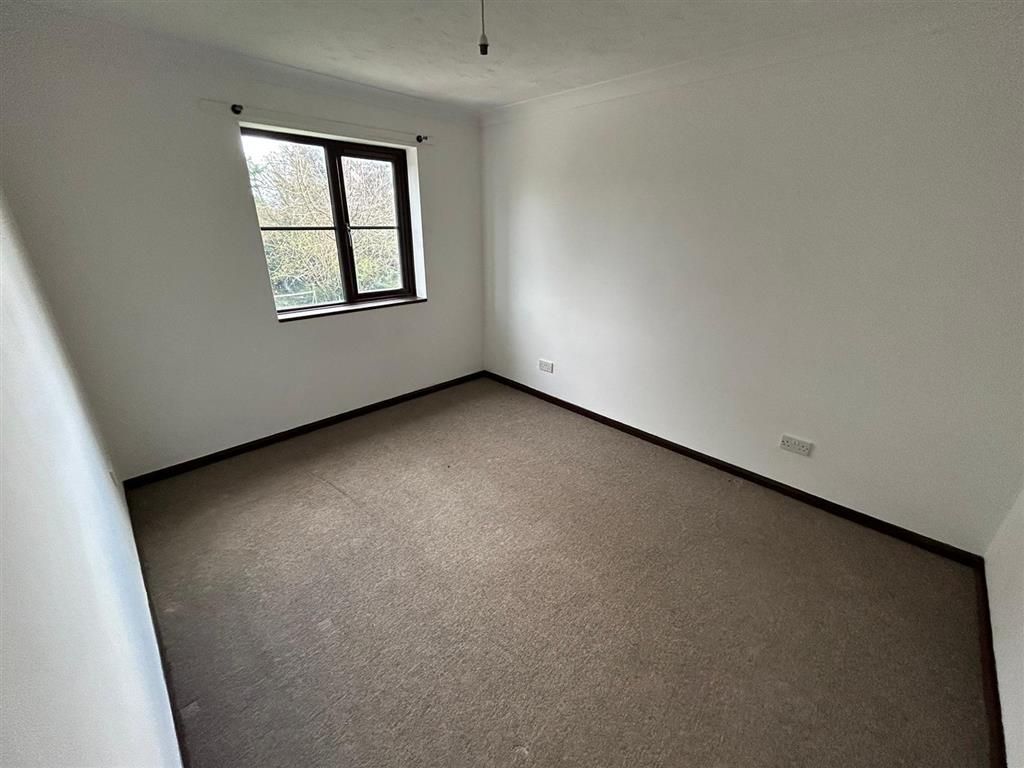 Property photo 2 of 5 Bedroom 2