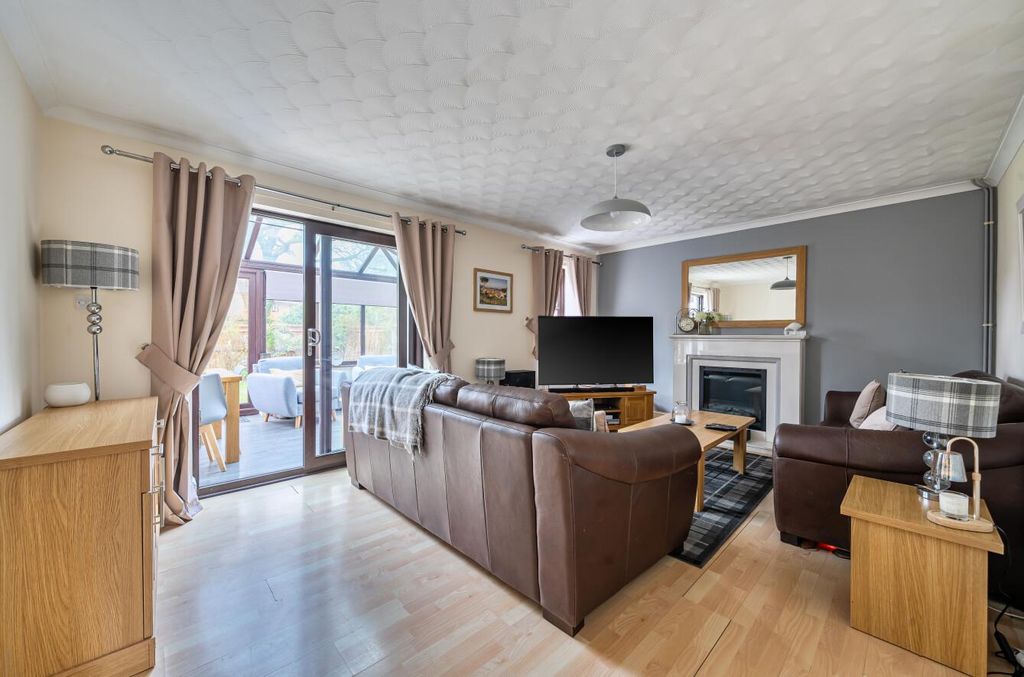 Property photo 2 of 20 1420481-10-69A07451d0722.Jpg