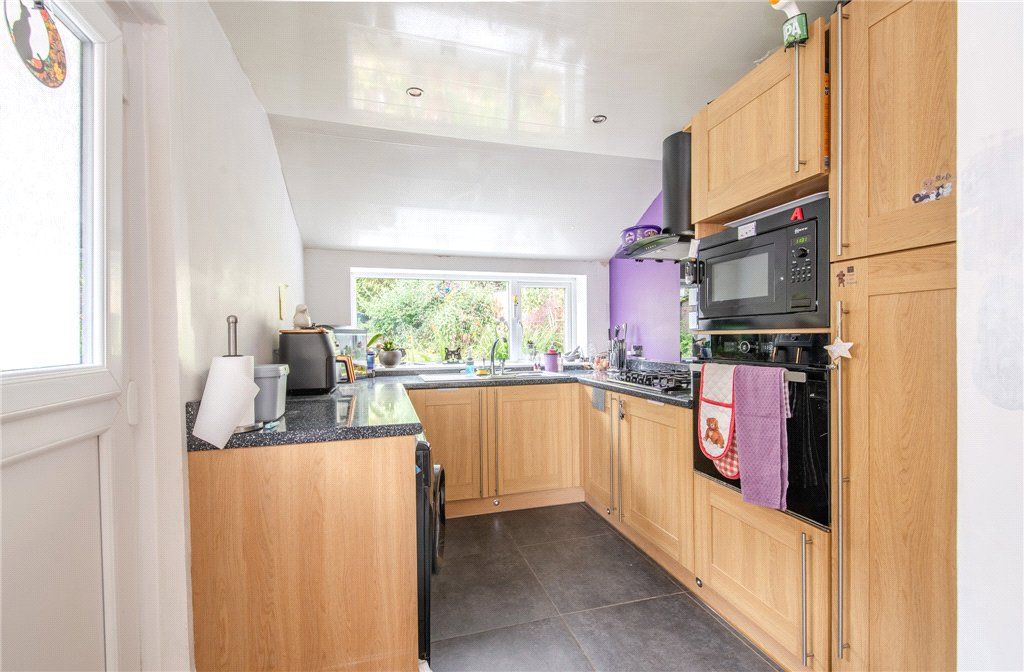 Property photo 3 of 18 Altar Drive