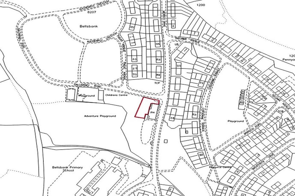 Property photo 2 of 8