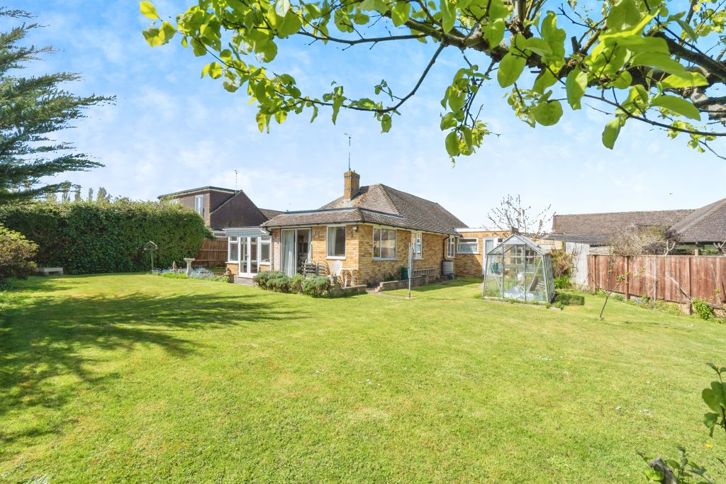 Property photo 2 of 11