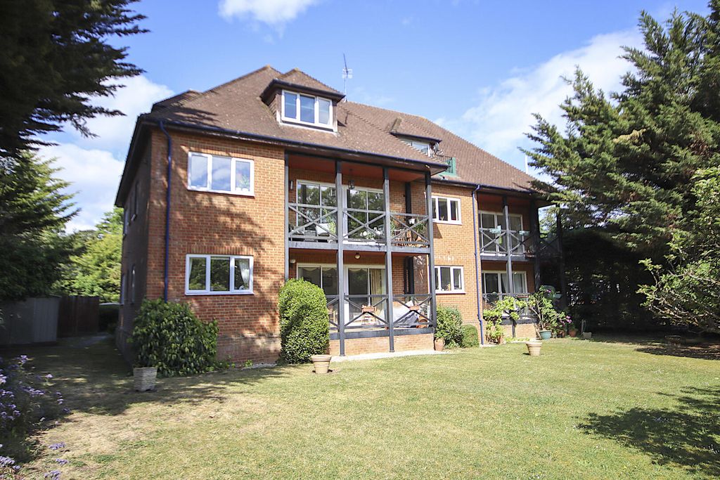 Property photo 1 of 8 Rear Garden