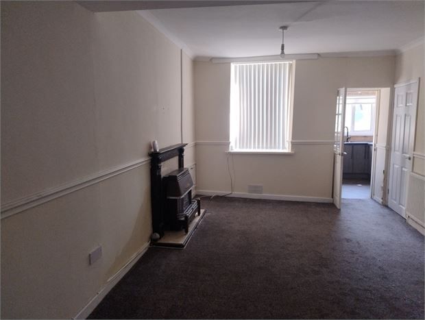 Property photo 2 of 12 Lounge
