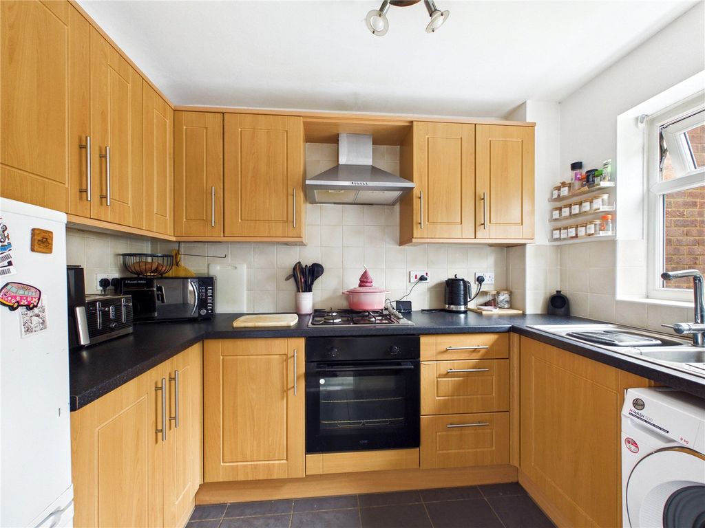 Property photo 2 of 9 Picture No. 07