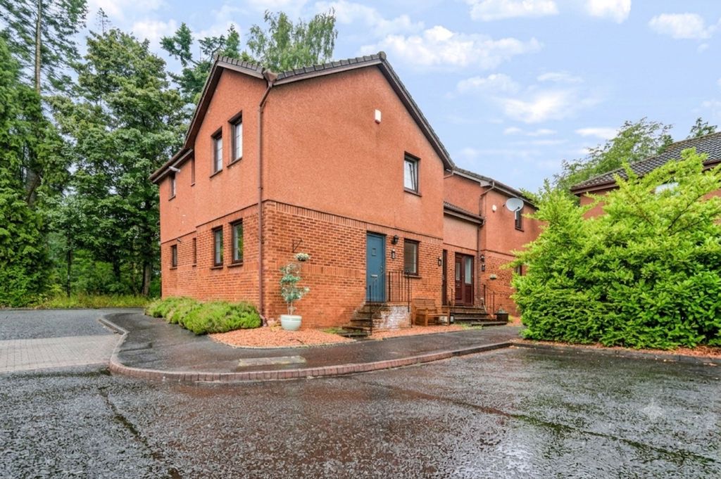 Property photo 1 of 28