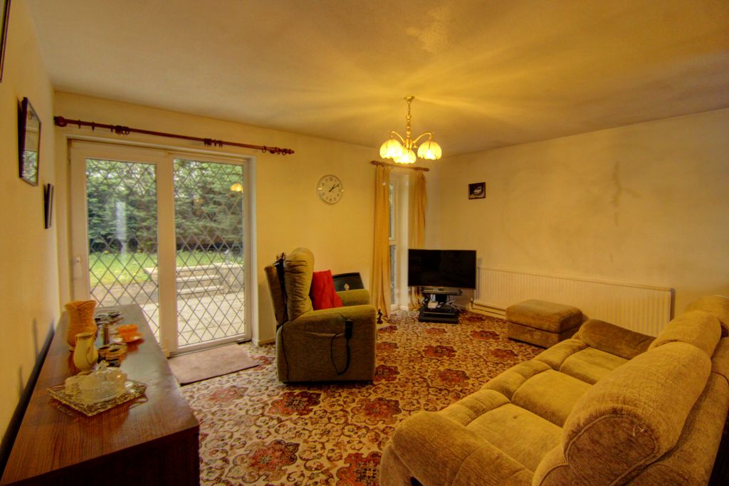 Property photo 2 of 15 2