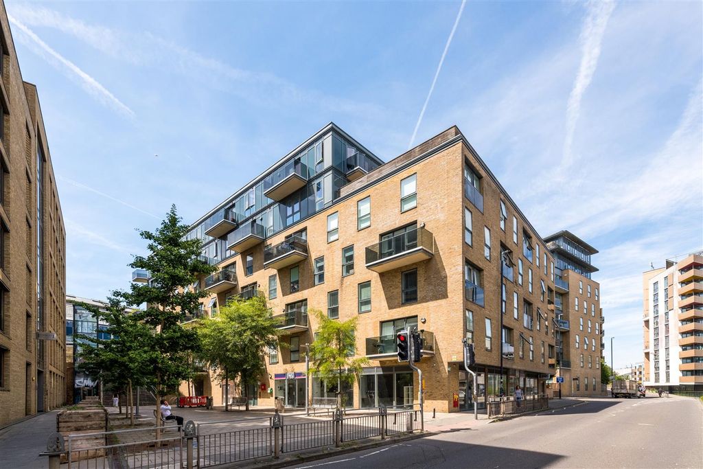 Property photo 1 of 24 F46 Temple House-1.Jpg