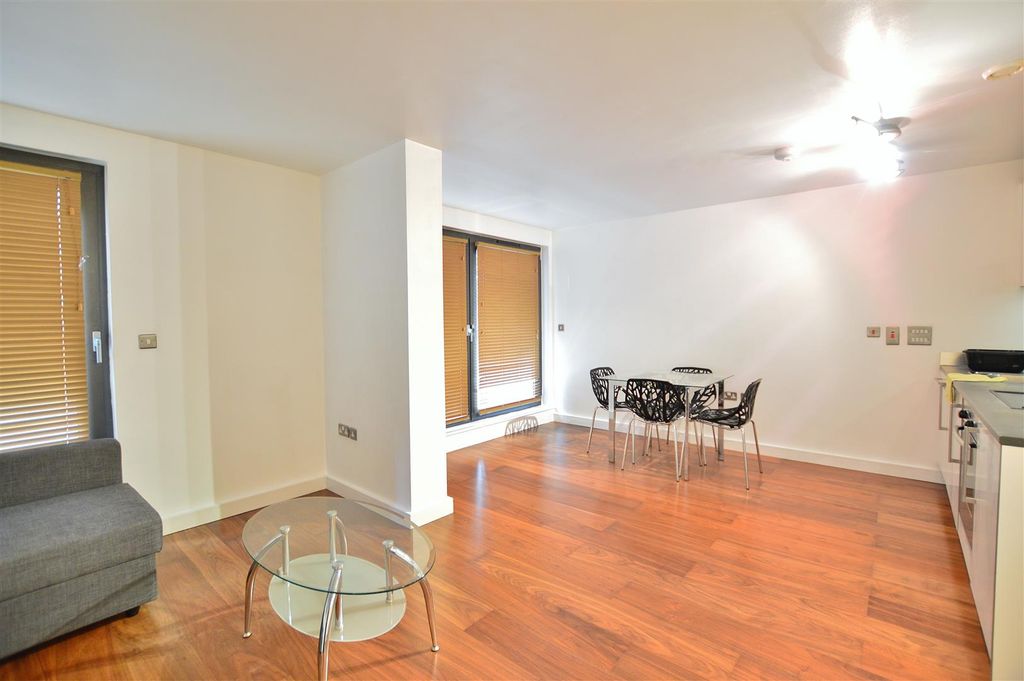 Property photo 2 of 11 Dsc_0170.Jpg