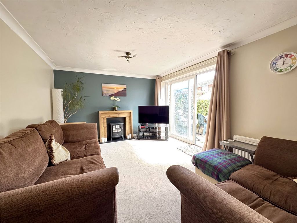 Property photo 3 of 16 Picture No. 15
