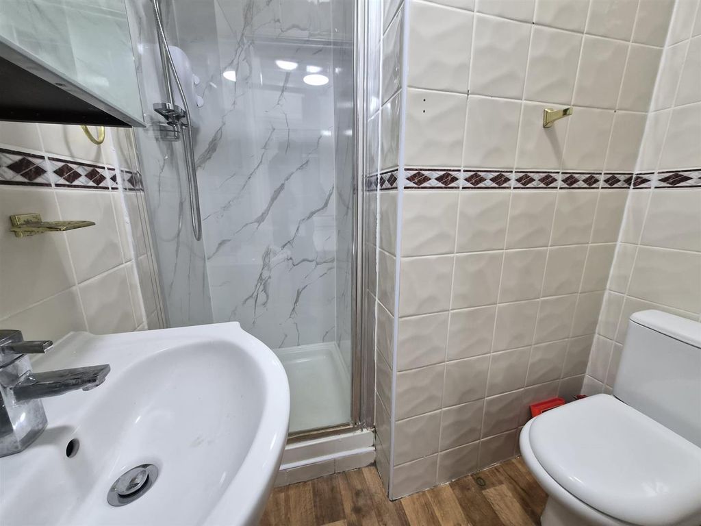 Property photo 3 of 3 Img-20251215-Wa0005.Jpg